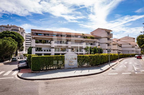 Photo 29 - Apartment in Marbella with private pool and pool view