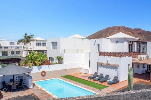 Photo 20 - Villa in Yaiza with private pool