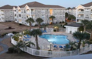 Photo 2 - Myrtlewood Condos