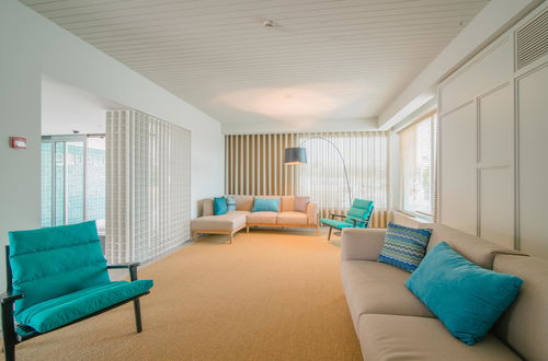 Photo 10 - Aqualuz Lagos by The Editory
