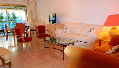 Photo 1 - Cannes Center