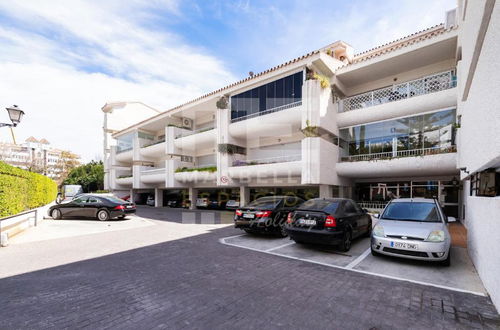 Photo 22 - Apartment in Marbella with private pool and pool view