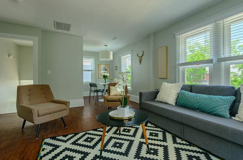 Photo 27 - Kercheval Avenue Apartments
