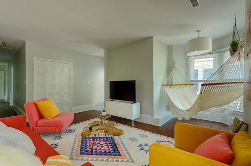 Photo 31 - Kercheval Avenue Apartments