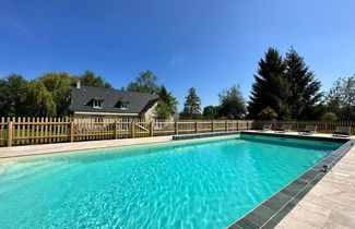Photo 1 - Maison en Saint-Étienne-la-Thillaye avec piscine privée et vues sur la rivière