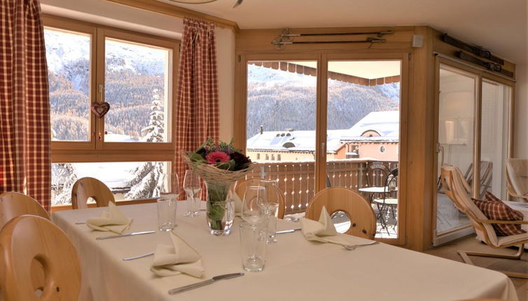 Photo 1 - Apartment Chesa Dal Luf B6