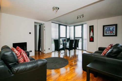 Photo 35 - Riverview Apartments
