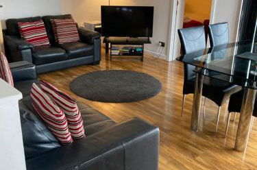Photo 3 - Riverview Apartments