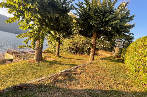 Photo 26 - Apartment in Brezzo di Bedero with garden and lake view