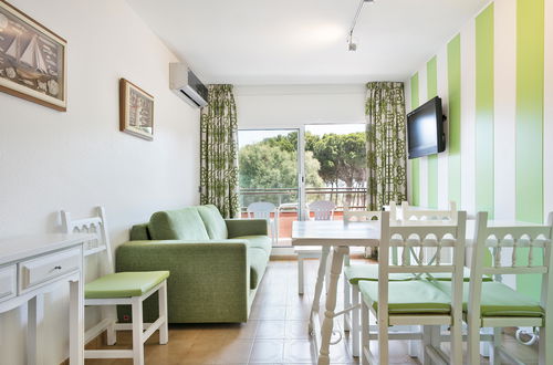 Photo 3 - Apartamentos Sallés Beach
