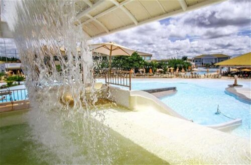 Foto 11 - L'acqua Diroma - Suítes confortáveis - Resort com Piscinas 24 horas - Piscina de ondas
