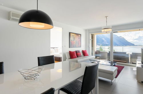 Photo 8 - Casa de 1 habitación en Montreux con piscina y vistas a la montaña, 71 m², 1 bedroom