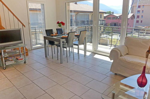 Photo 3 - Casa de 1 habitación en Port-Valais con vistas a la montaña, 80 m², 1 bedroom
