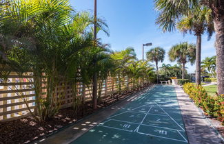 Foto 3 - Gulf Strand Resort by Travel Resort Services