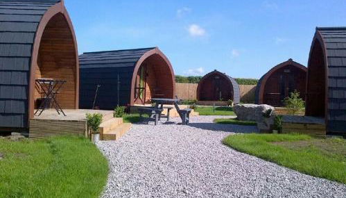 Photo 1 - The Little Hide - Grown Up Glamping