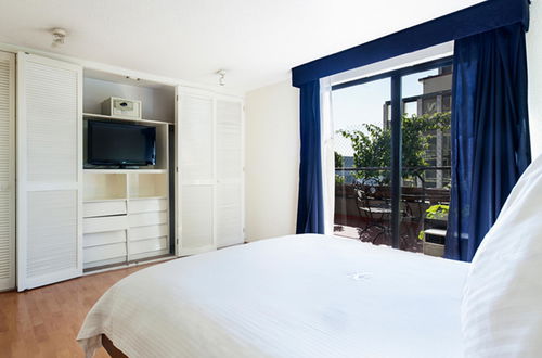 Photo 13 - Exe Suites San Marino