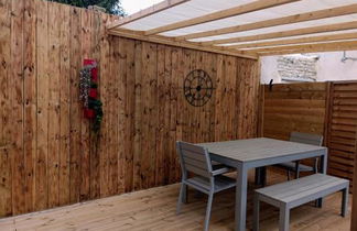 Foto 3 - Apartamento en Le Manoir con piscina privada y vistas al jardín