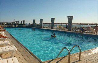 Foto 1 - Appartamento a San Michele al Tagliamento con piscina e vista piscina