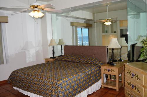Photo 9 - Rosarito Inn