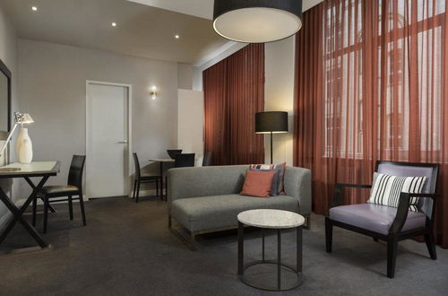 Photo 5 - Adina Apartment Hotel Berlin Checkpoint Charlie