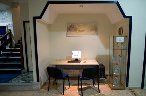 Photo 3 - Apartamentos Catalina Park