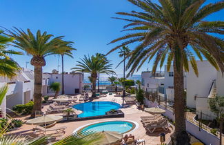 Photo 1 - Apartamentos Flamingo