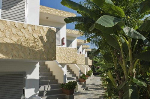 Foto 4 - Fili Hotel Apartments