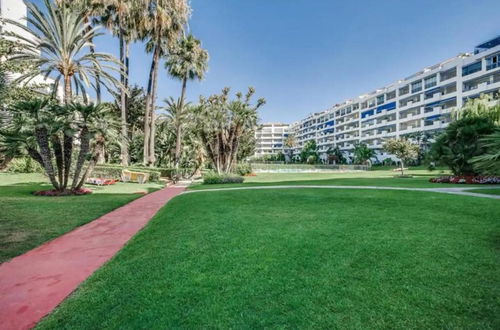 Photo 26 - Apartment in Marbella with swimming pool and sea view