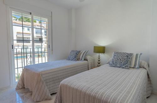 Photo 22 - Apartment in Almuñécar with swimming pool and sea view