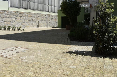 Photo 2 - Porto Traveler Apartment