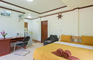 Photo 3 - Patong Rai Rum Yen Resort SHA