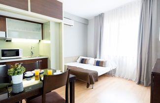 Photo 3 - Aparthotel Senator Barcelona