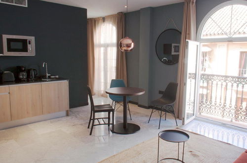 Foto 3 - Apartamentos NONO by Charming Stay