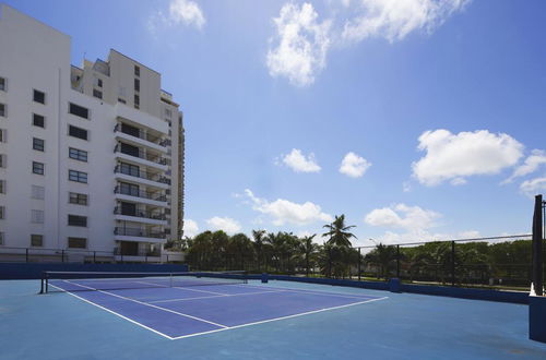 Photo 16 - New Point Miami Beach Apartments