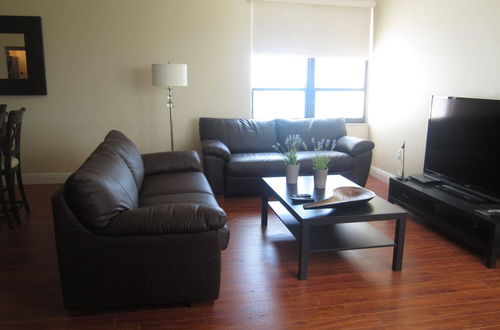 Photo 3 - New Point Miami Beach Apartments