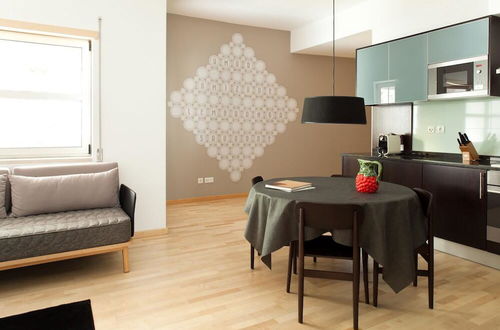 Photo 10 - The Lisbonaire Apartments