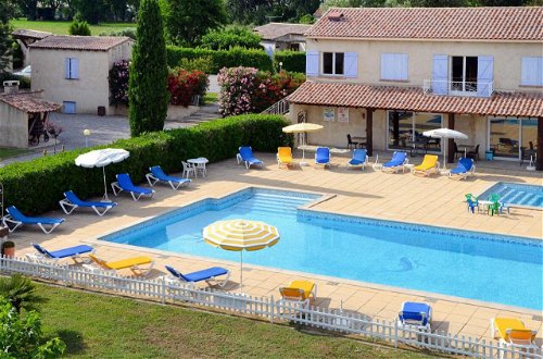 Foto 8 - Casa de 2 habitaciones en Arles con piscina y terraza, 35 m², 2 bedrooms