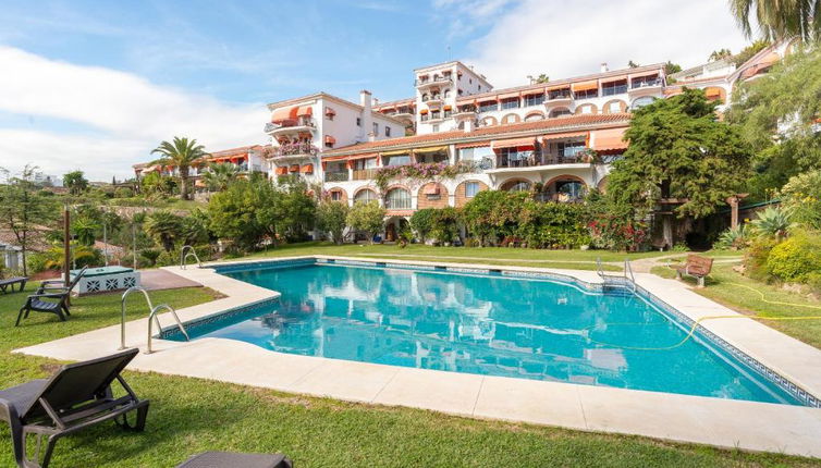 Photo 1 - Apartment in Málaga with swimming pool and sea view