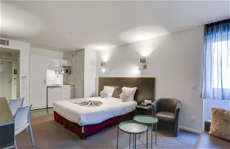 Foto 1 - All Suites Appart Hôtel Aéroport Paris Orly Rungis