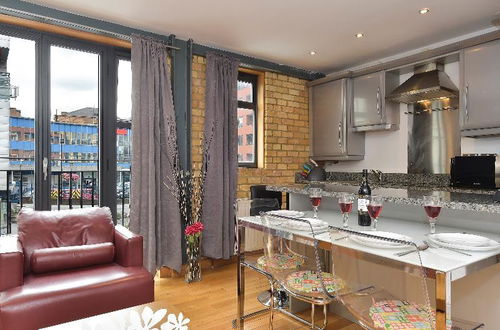 Photo 24 - London Bridge Apartments