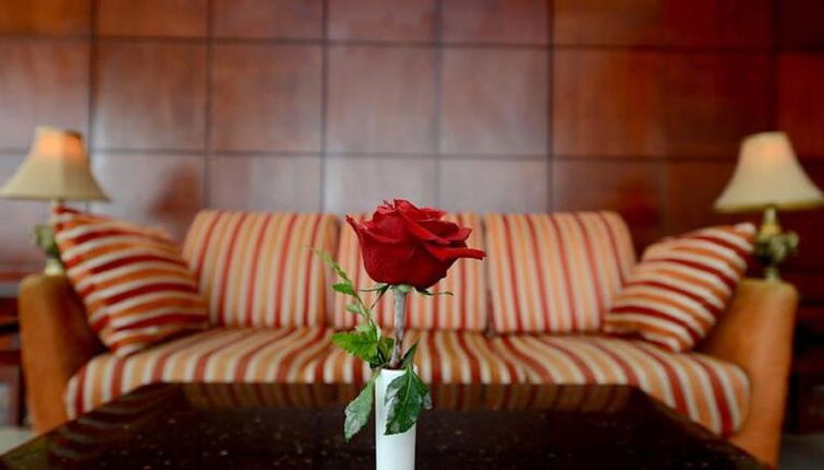 Photo 1 - Boudl Corniche Hotel