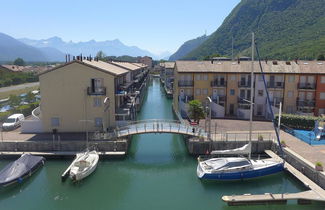 Photo 3 - Casa de 2 habitaciones en Port-Valais con terraza y vistas a la montaña, 117 m², 2 bedrooms