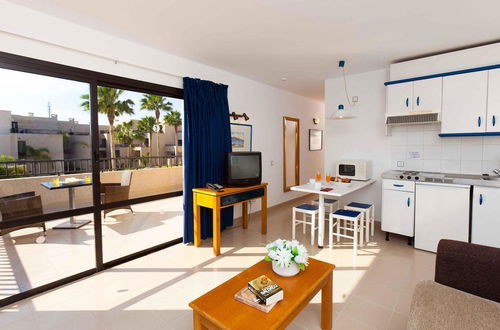 Photo 34 - Blue Sea Apartamentos Costa Teguise Gardens