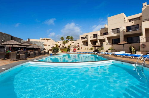 Photo 1 - Blue Sea Apartamentos Costa Teguise Gardens
