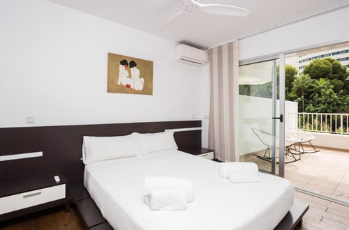 Photo 7 - Apartment in Marbella with private pool and pool view