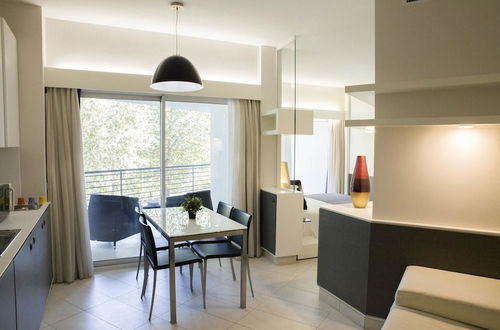 Photo 13 - Lungotevere Suite