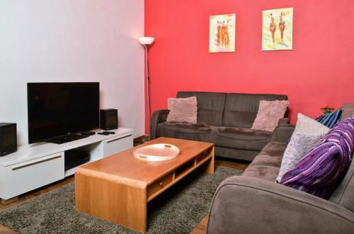 Photo 2 - Oranzovy dum