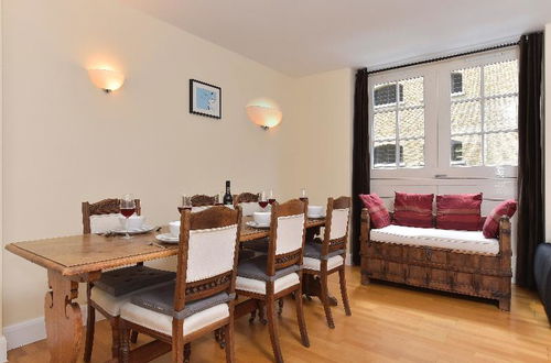 Photo 18 - London Bridge Apartments