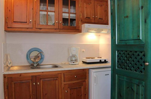 Photo 9 - Vrachia Studios & Apartments