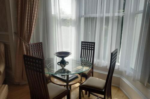 Photo 13 - Busby Apartments